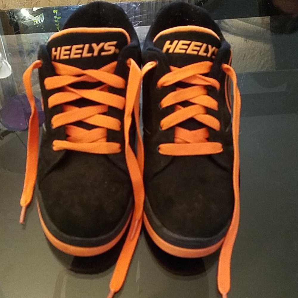 Heely's!!! - Picture 2 of 8